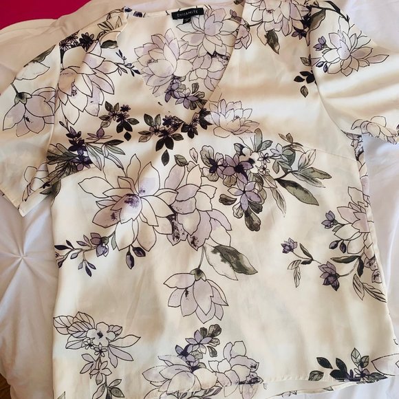 white floral blouse top - Picture 1 of 1